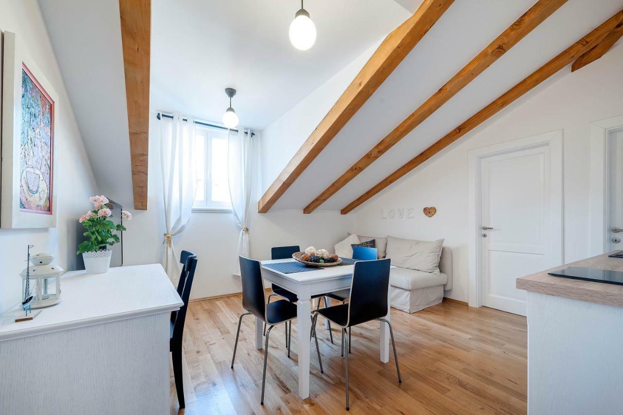 Apartments Rialto Gallery Σίμπενικ Εξωτερικό φωτογραφία