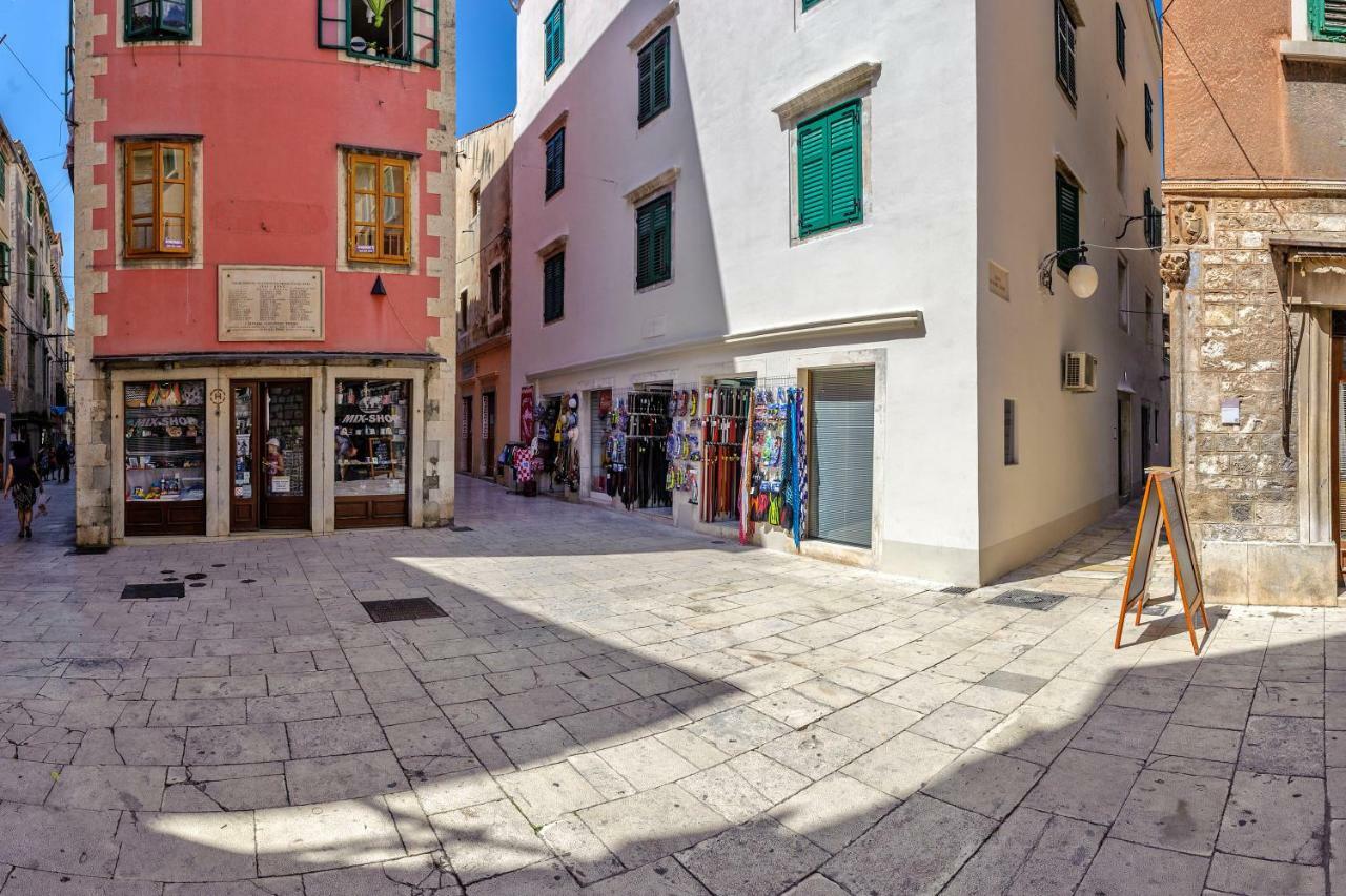 Apartments Rialto Gallery Σίμπενικ Εξωτερικό φωτογραφία