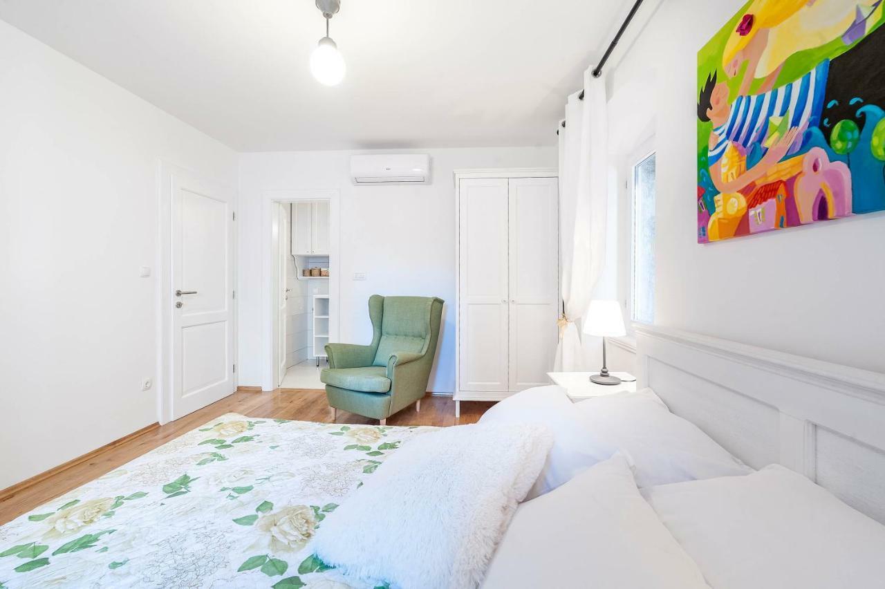 Apartments Rialto Gallery Σίμπενικ Εξωτερικό φωτογραφία